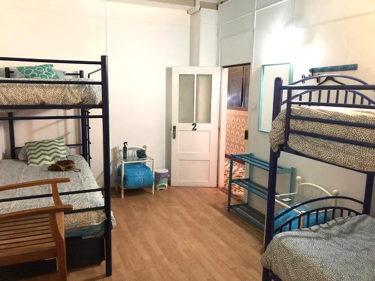 Buddha Bee - 18 To 35 Years Old Only Lagos Hostal